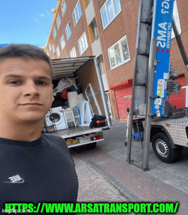 c5EUr.gif